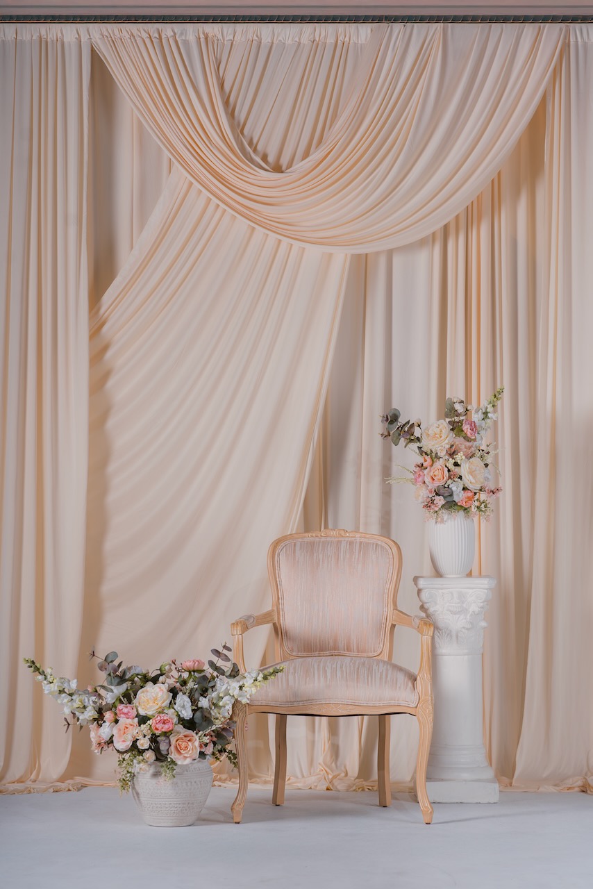 Lounge Booth
